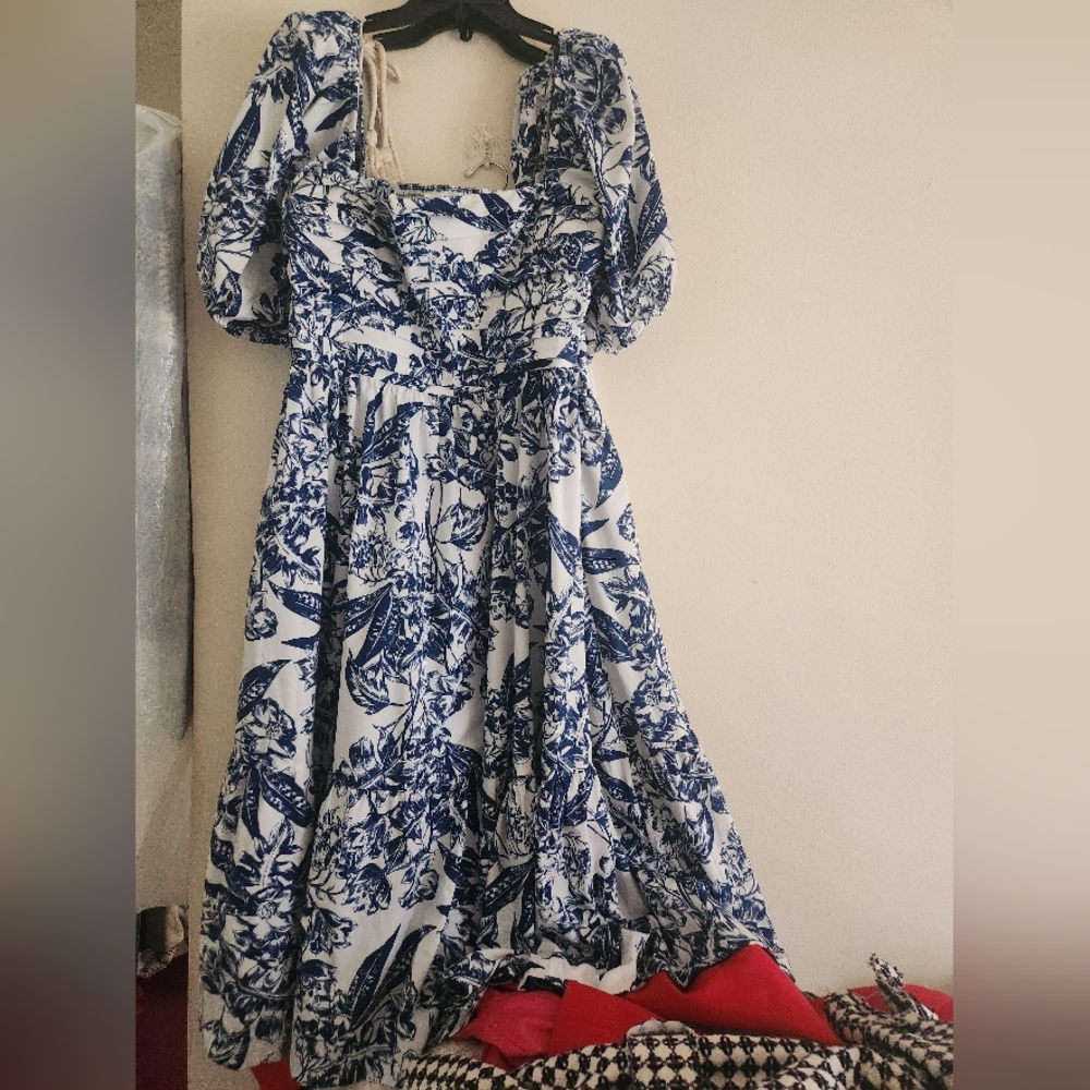 ABERCROMBIE Emerson Poplin Puff Sleeve Midi Dress Whitefloral/blue. NO L… - Picture 12 of 15